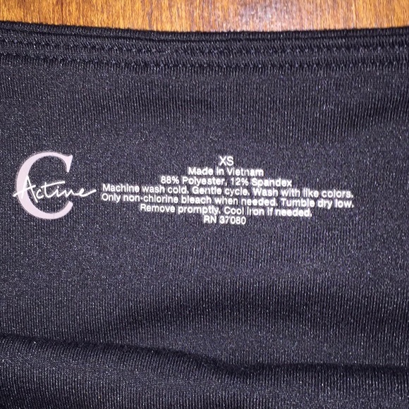 C Active capris yoga leggings - Picture 2 of 5